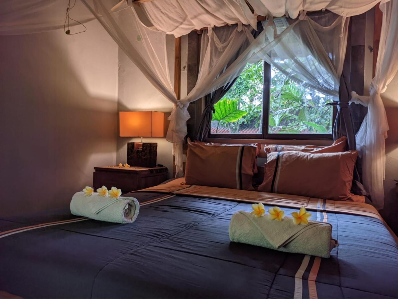 Astuti Gallery Homestay ยอกยาการ์ตา ภายนอก รูปภาพ