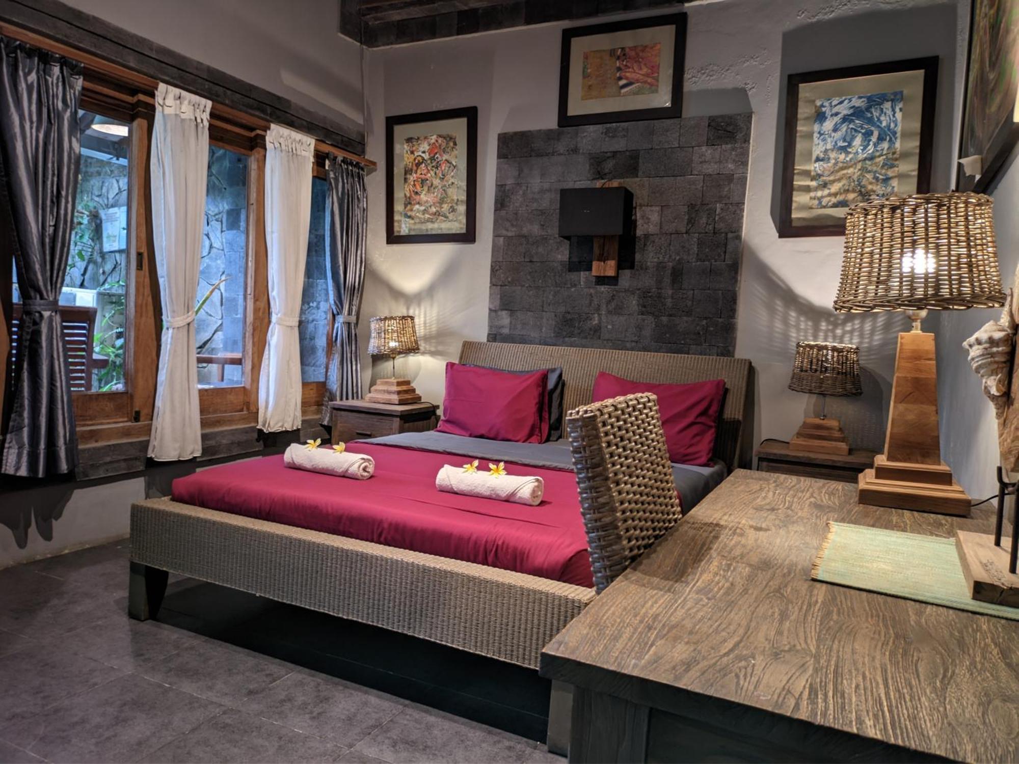 Astuti Gallery Homestay ยอกยาการ์ตา ภายนอก รูปภาพ